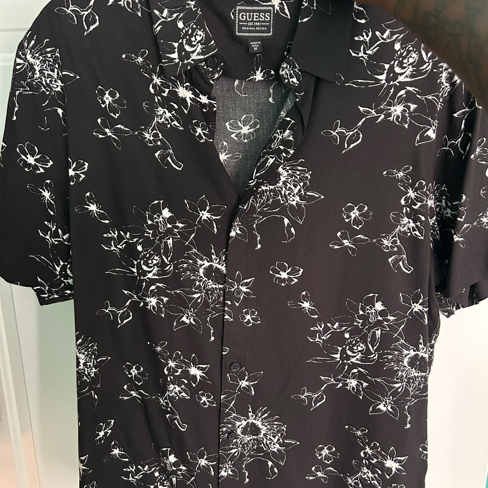 Guess Black and White Floral Men's Shirt